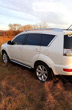 Внедорожник / Кроссовер Mitsubishi Outlander 2010 в Славуте