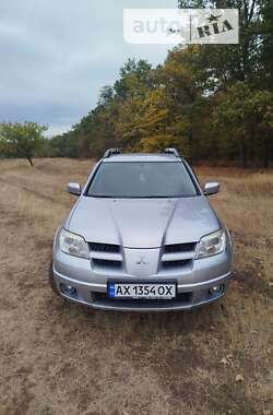 Позашляховик / Кросовер Mitsubishi Outlander 2007 в Харкові