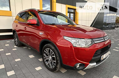 Внедорожник / Кроссовер Mitsubishi Outlander 2014 в Тернополе