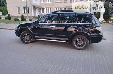 Внедорожник / Кроссовер Mitsubishi Outlander 2007 в Городке