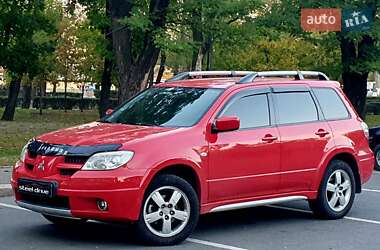 Внедорожник / Кроссовер Mitsubishi Outlander 2007 в Николаеве