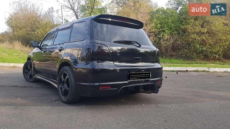 Mitsubishi Outlander 2003