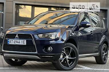 Позашляховик / Кросовер Mitsubishi Outlander 2010 в Івано-Франківську