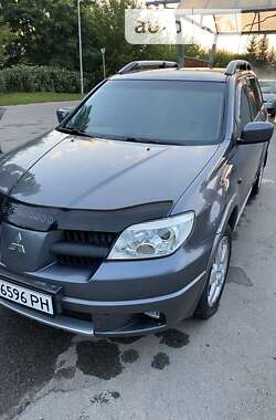 Внедорожник / Кроссовер Mitsubishi Outlander 2005 в Бердичеве