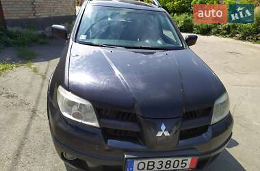 Позашляховик / Кросовер Mitsubishi Outlander 2006 в Києві