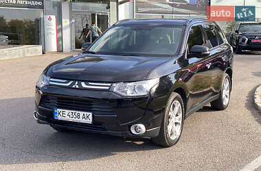 Позашляховик / Кросовер Mitsubishi Outlander 2013 в Дніпрі