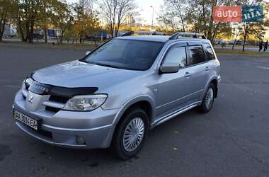 Внедорожник / Кроссовер Mitsubishi Outlander 2007 в Киеве