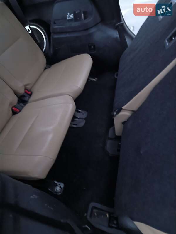 Позашляховик / Кросовер Mitsubishi Outlander 2013 в Білій Церкві