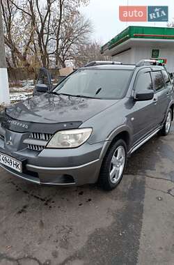 Внедорожник / Кроссовер Mitsubishi Outlander 2006 в Чугуеве