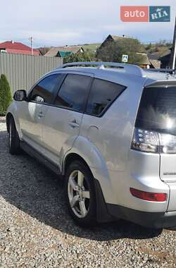 Позашляховик / Кросовер Mitsubishi Outlander 2009 в Івано-Франківську