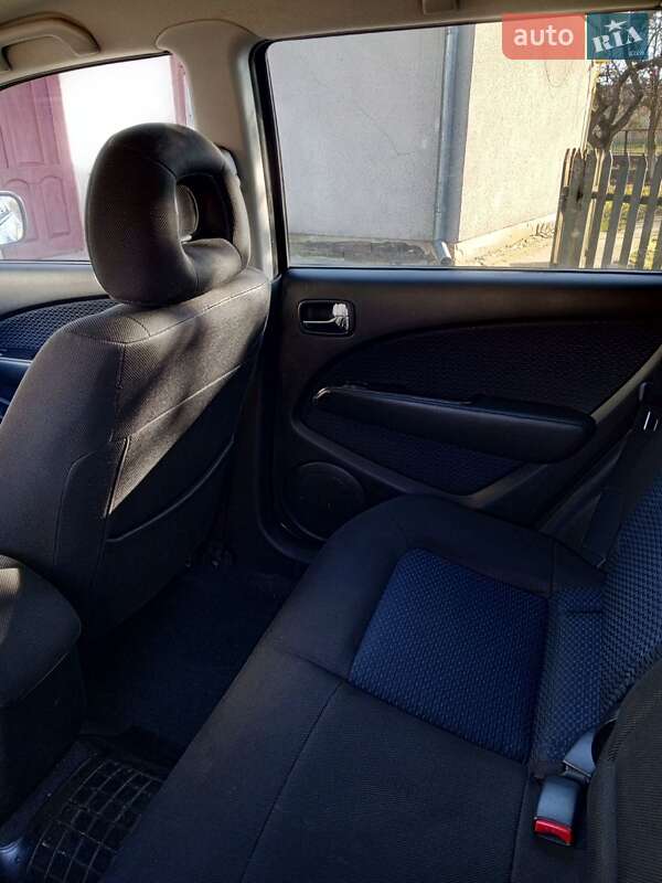 Позашляховик / Кросовер Mitsubishi Outlander 2008 в Кам'янці-Бузькій