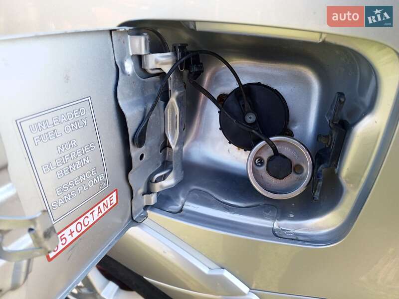 Позашляховик / Кросовер Mitsubishi Outlander 2008 в Кам'янці-Бузькій