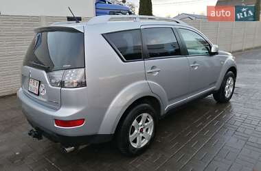 Внедорожник / Кроссовер Mitsubishi Outlander 2009 в Ровно