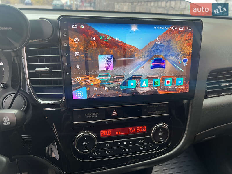 Позашляховик / Кросовер Mitsubishi Outlander 2018 в Кривому Розі