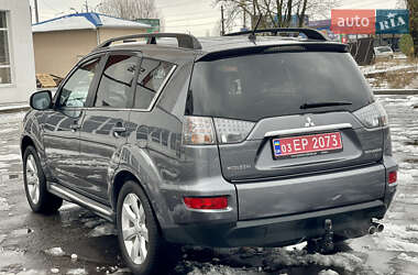 Внедорожник / Кроссовер Mitsubishi Outlander 2011 в Киеве