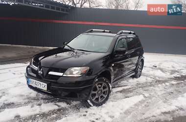 Внедорожник / Кроссовер Mitsubishi Outlander 2004 в Мирополе