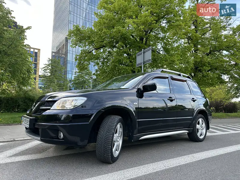 Позашляховик / Кросовер Mitsubishi Outlander 2008 в 