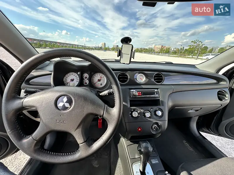 Позашляховик / Кросовер Mitsubishi Outlander 2008 в 