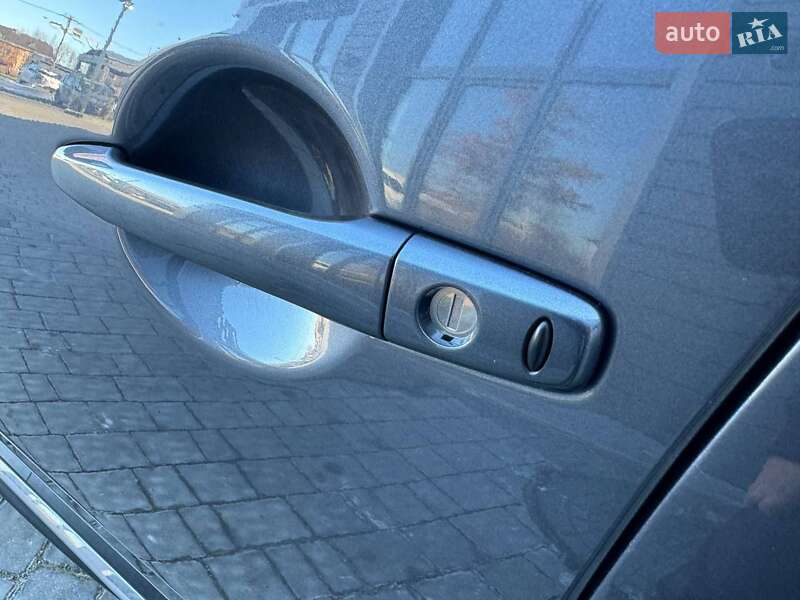 Позашляховик / Кросовер Mitsubishi Outlander 2010 в Івано-Франківську