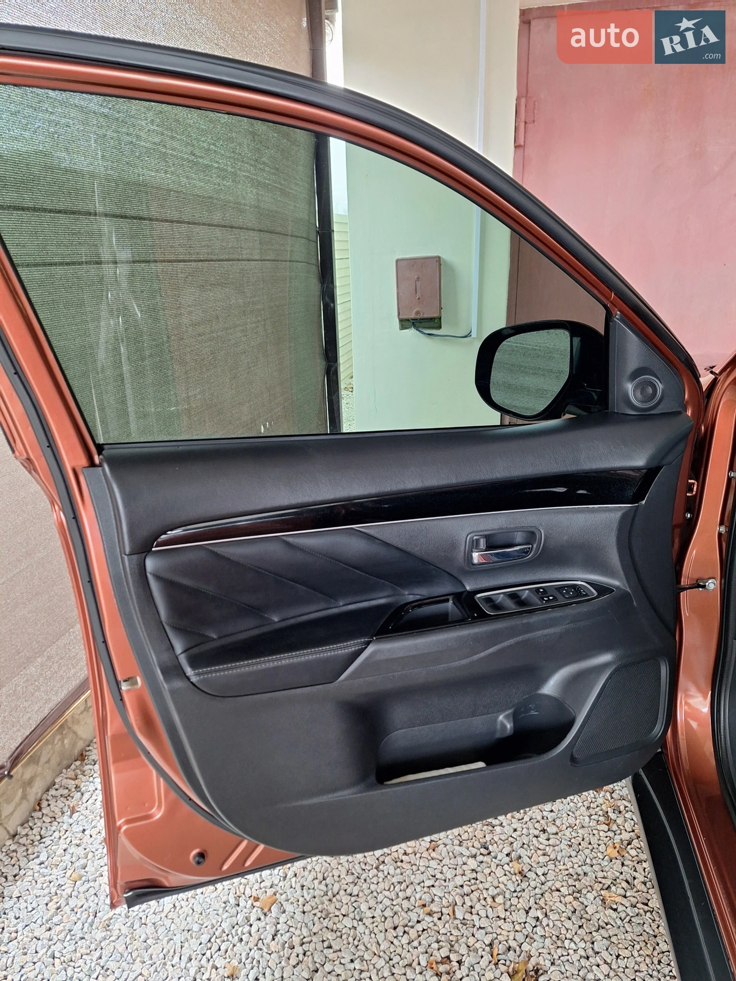 2015 Mitsubishi Outlander - мініатюра 16