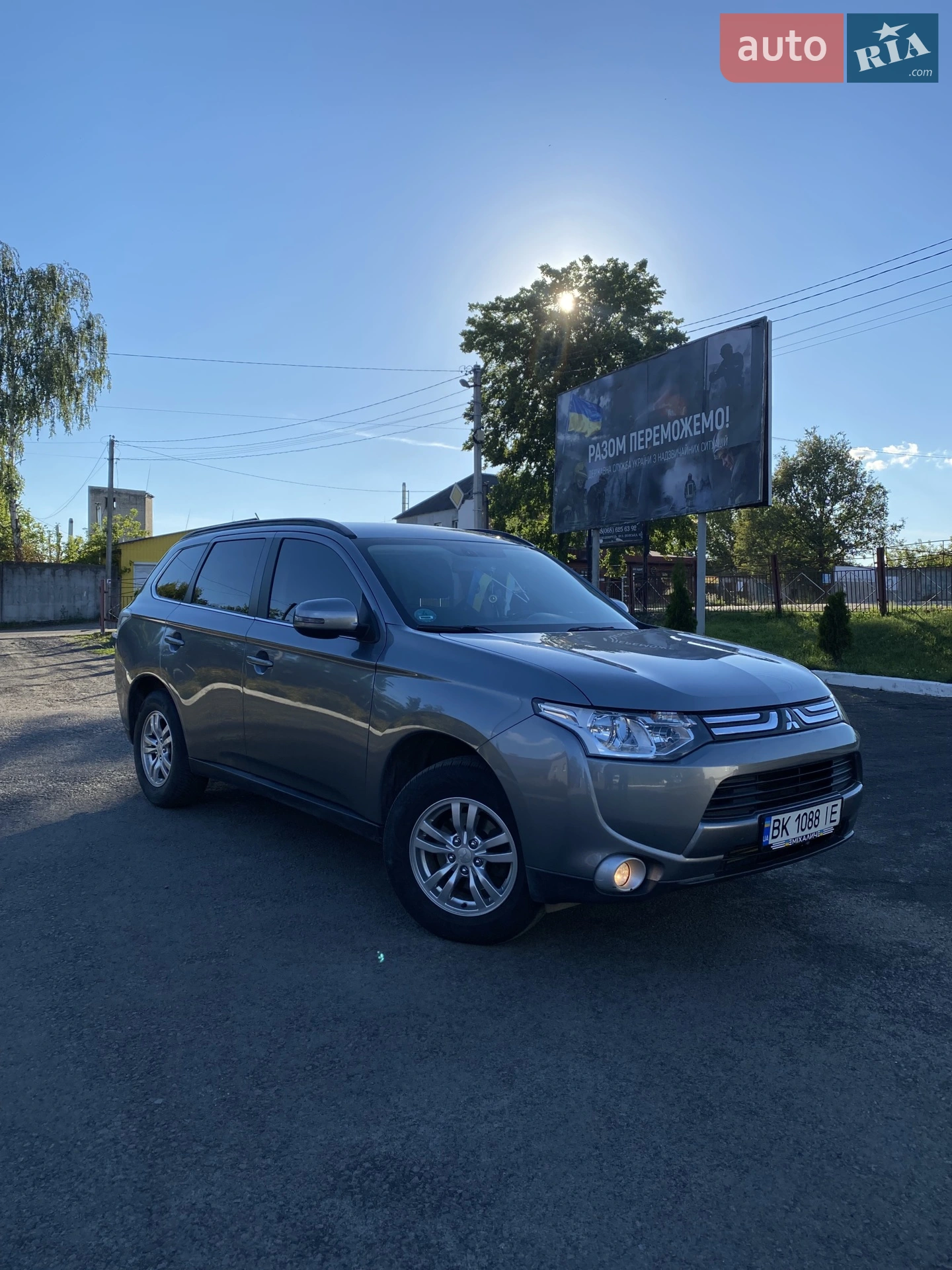 2012 Mitsubishi Outlander - мініатюра 13