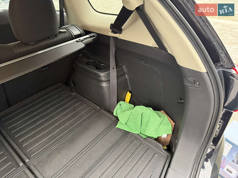 Позашляховик / Кросовер Mitsubishi Outlander 2016 в Хмельницькому