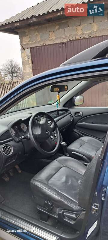 Позашляховик / Кросовер Mitsubishi Outlander 2003 в Ржавинцях фото 10 Позашляховик / Кросовер Mitsubishi Outlander 2003 в Ржавинцях