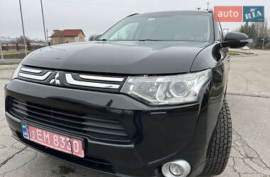 Позашляховик / Кросовер Mitsubishi Outlander 2013 в Миргороді