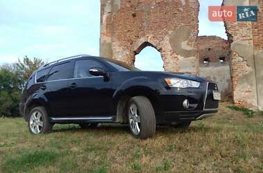 Внедорожник / Кроссовер Mitsubishi Outlander 2009 в Луцке