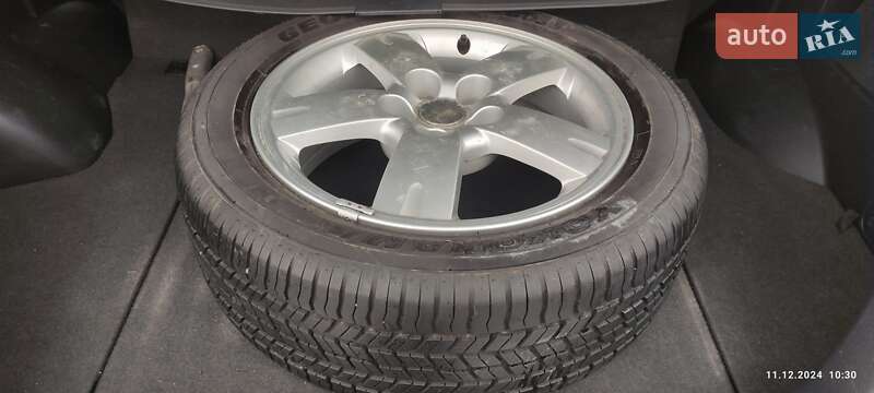 Внедорожник / Кроссовер Mitsubishi Outlander 2008 в Киеве