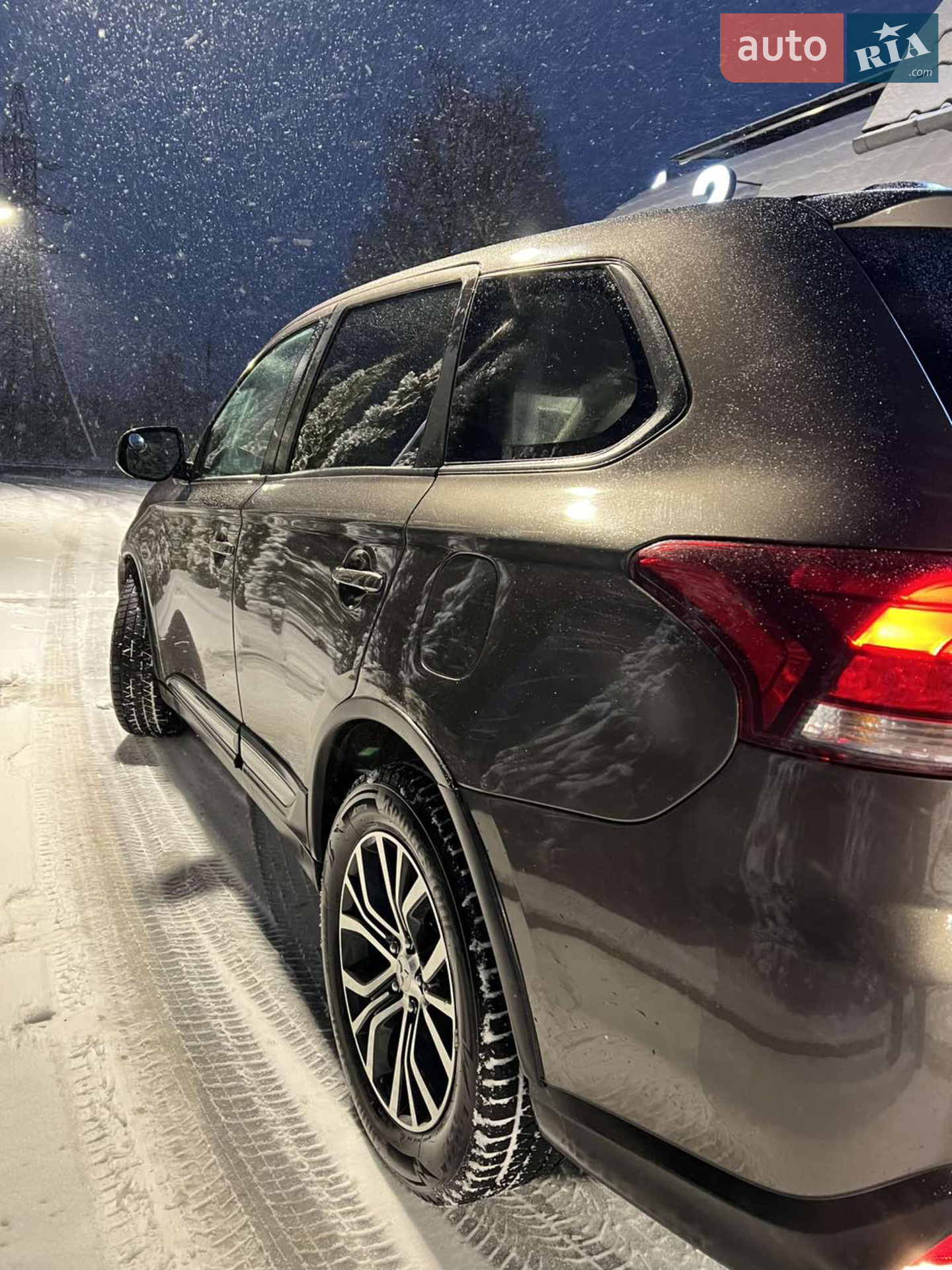 2018 Mitsubishi Outlander - мініатюра 5