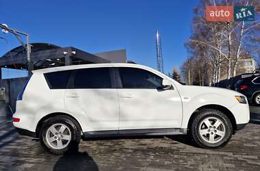 Позашляховик / Кросовер Mitsubishi Outlander 2011 в Миргороді