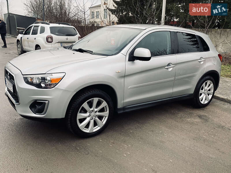 Внедорожник / Кроссовер Mitsubishi Outlander 2014 в Тернополе фото 2 Внедорожник / Кроссовер Mitsubishi Outlander 2014 в Тернополе