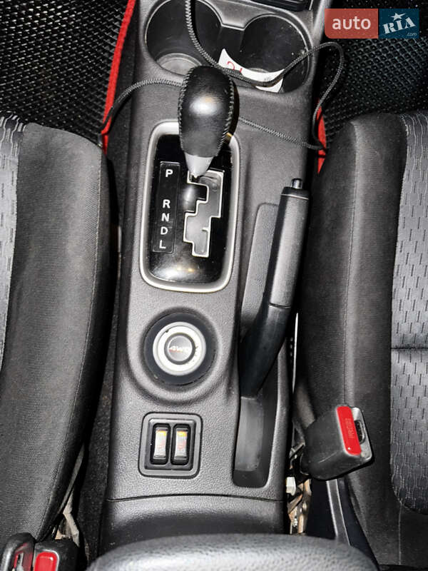 Внедорожник / Кроссовер Mitsubishi Outlander 2012 в Чернигове