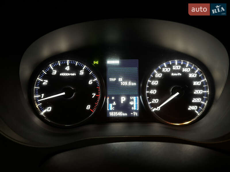 Внедорожник / Кроссовер Mitsubishi Outlander 2012 в Чернигове