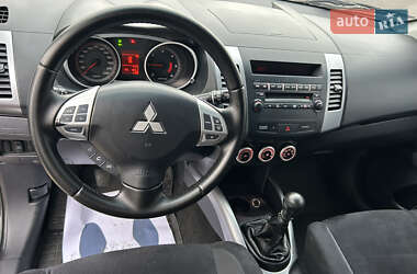 Внедорожник / Кроссовер Mitsubishi Outlander 2007 в Полтаве