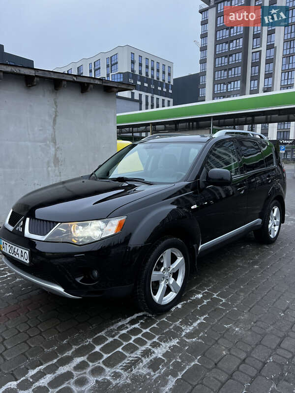 Внедорожник / Кроссовер Mitsubishi Outlander 2008 в Ивано-Франковске