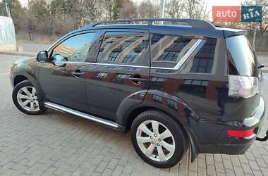 Позашляховик / Кросовер Mitsubishi Outlander 2012 в Львові