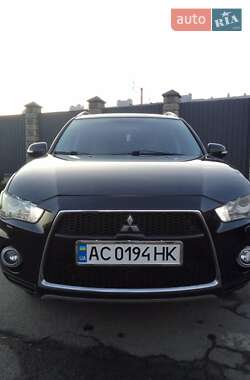 Позашляховик / Кросовер Mitsubishi Outlander 2009 в Луцьку