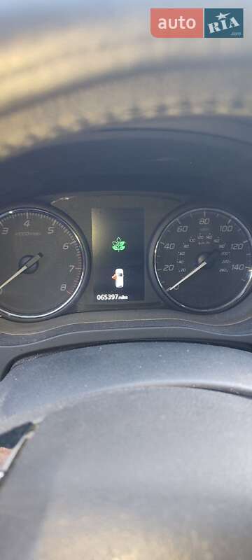 Позашляховик / Кросовер Mitsubishi Outlander 2016 в Знам'янці фото 9 Позашляховик / Кросовер Mitsubishi Outlander 2016 в Знам'янці