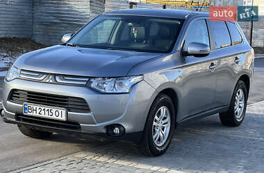 Позашляховик / Кросовер Mitsubishi Outlander 2013 в Вінниці