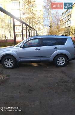 Внедорожник / Кроссовер Mitsubishi Outlander 2007 в 