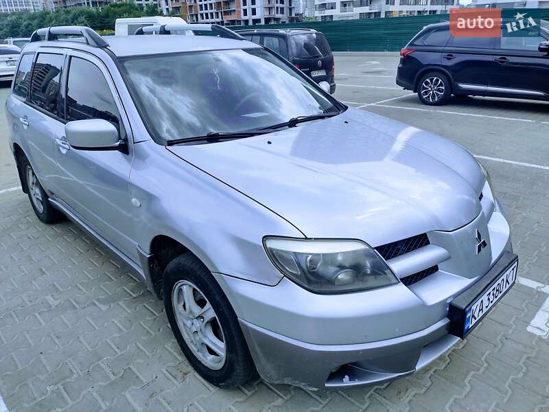 Mitsubishi Outlander 2003