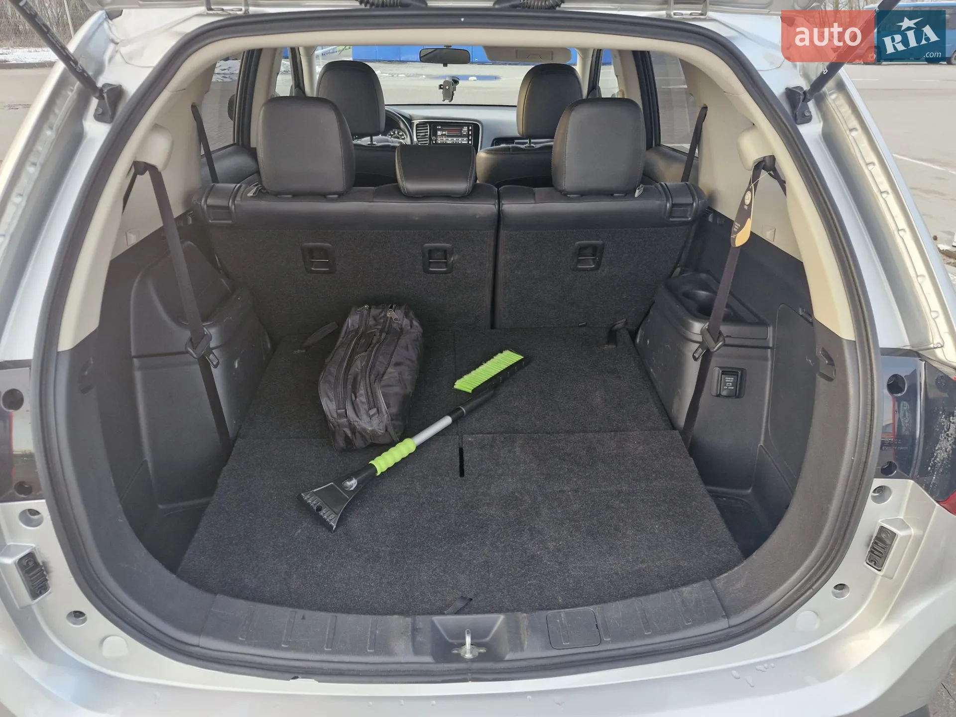 2019 Mitsubishi Outlander - мініатюра 9