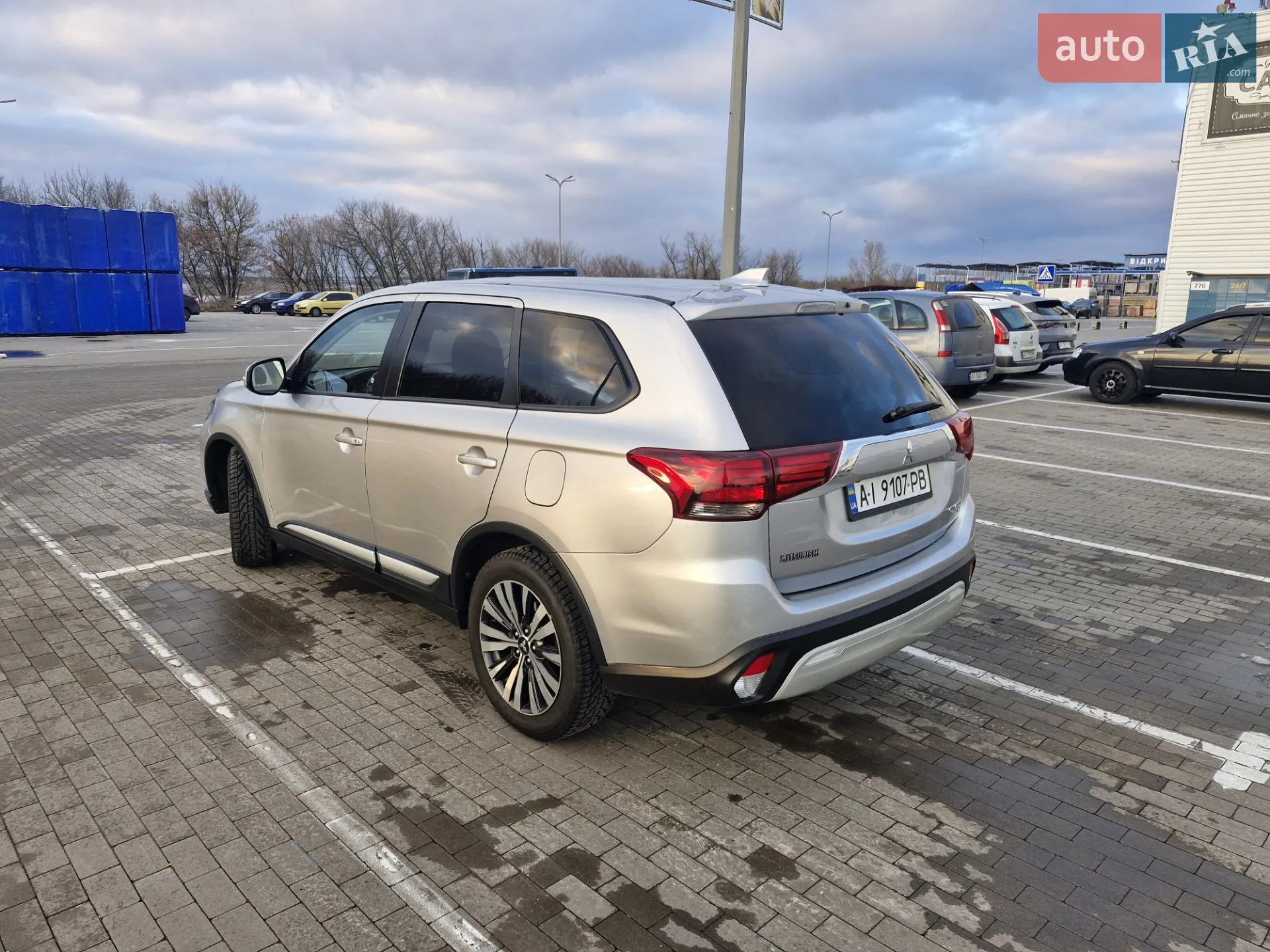 2019 Mitsubishi Outlander - мініатюра 7
