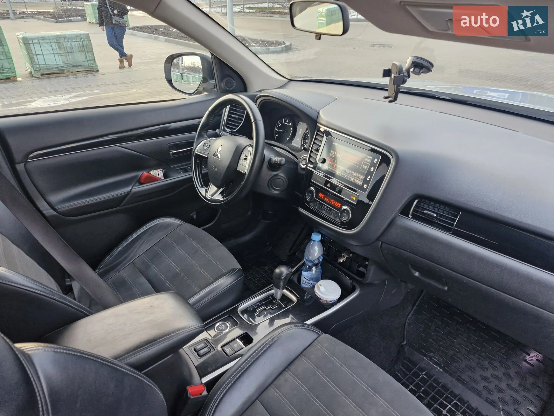 2019 Mitsubishi Outlander - мініатюра 12