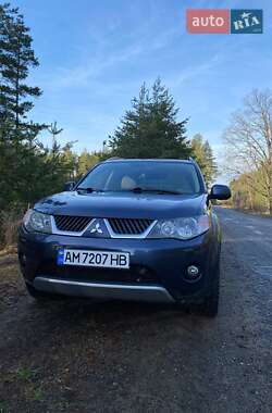 Позашляховик / Кросовер Mitsubishi Outlander 2008 в Черняхові