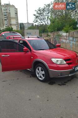 Позашляховик / Кросовер Mitsubishi Outlander 2006 в Миколаєві