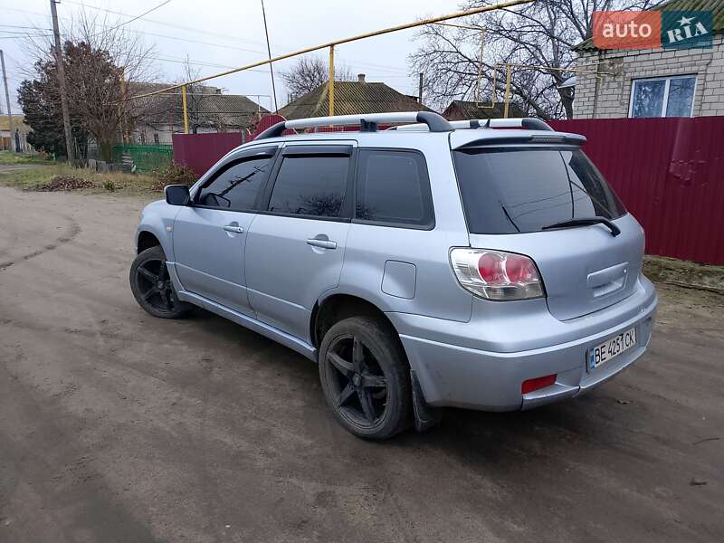 Внедорожник / Кроссовер Mitsubishi Outlander 2007 в Врадиевке