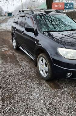 Внедорожник / Кроссовер Mitsubishi Outlander 2007 в 